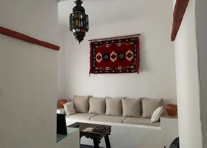 Casa Del Fogon, En La Calle Del Castillo